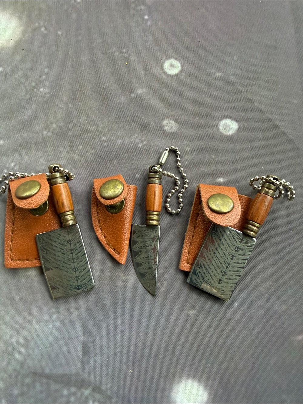 Leather-Sheathed Mini Pocket Knife Keychain - 2+1 free